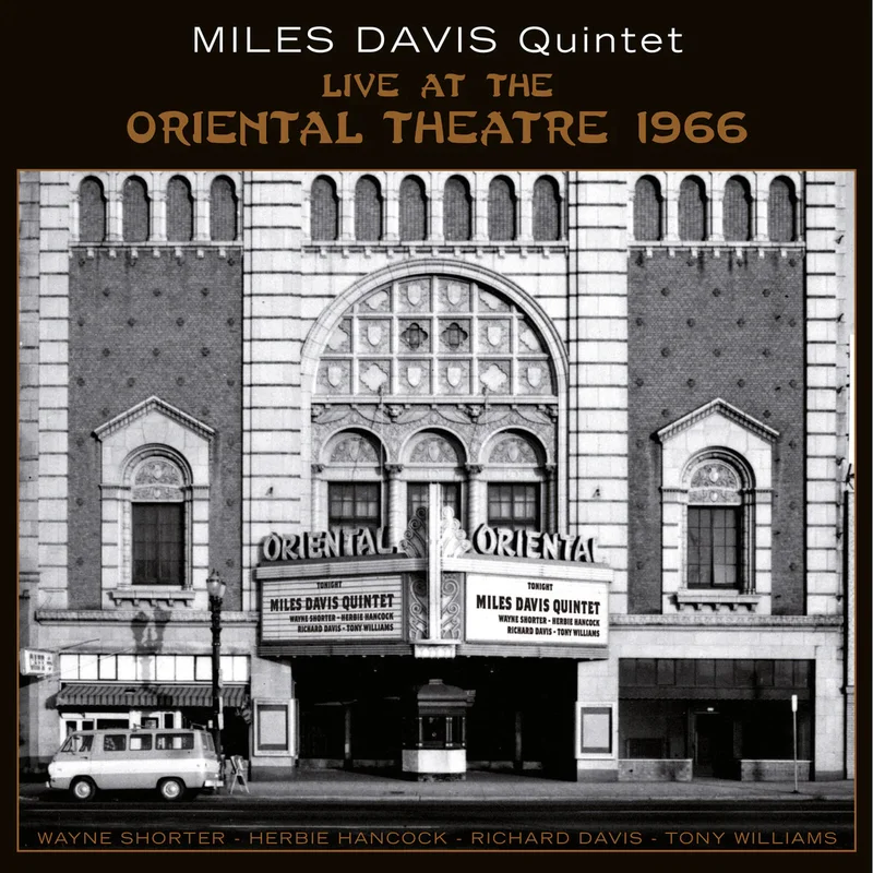 Miles Davis Quintet - Live At The Oriental Theatre 1966 (Vinyl 2LP)