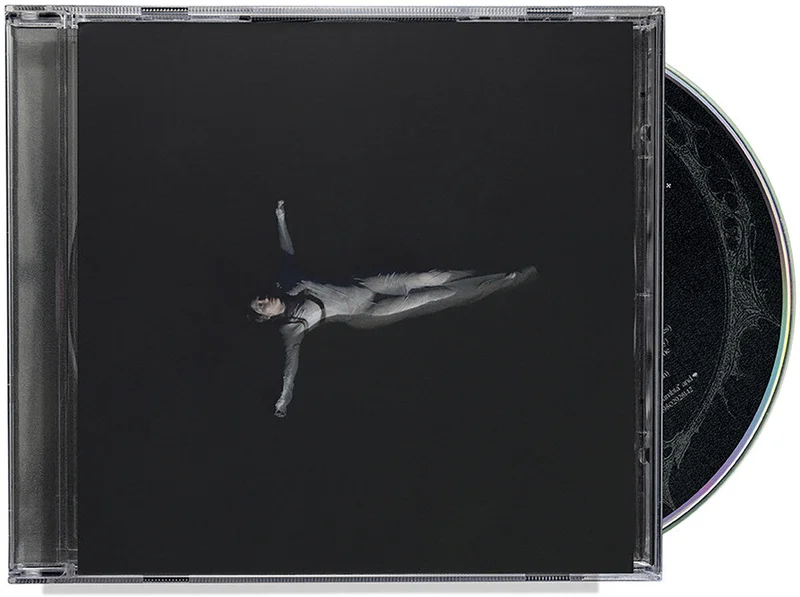 Noah Cyrus - I Want My Loved Ones To Go With Me [With Booklet]