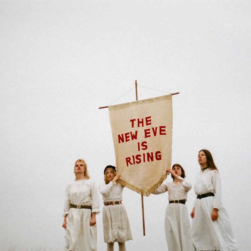 THE NEW EVES - The New Eve Is Rising - CD [AUG 1]